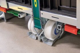 Bodenroller Orgatex Bodenroller von Orgatex in einer Lagerhalle